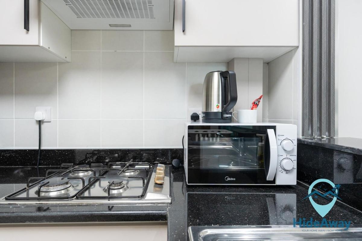 1br Cozy And Bright Marina Apartment Dubai